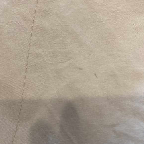 Columbia Khaki Cargo Snap Closure Shorts - Picture 8 of 8